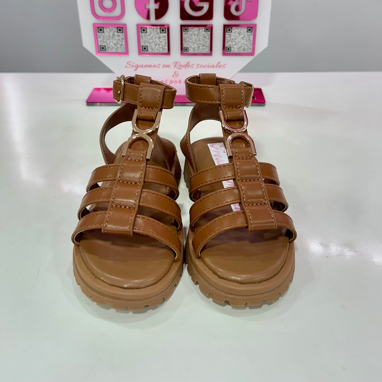 Sandalia plataforma camel