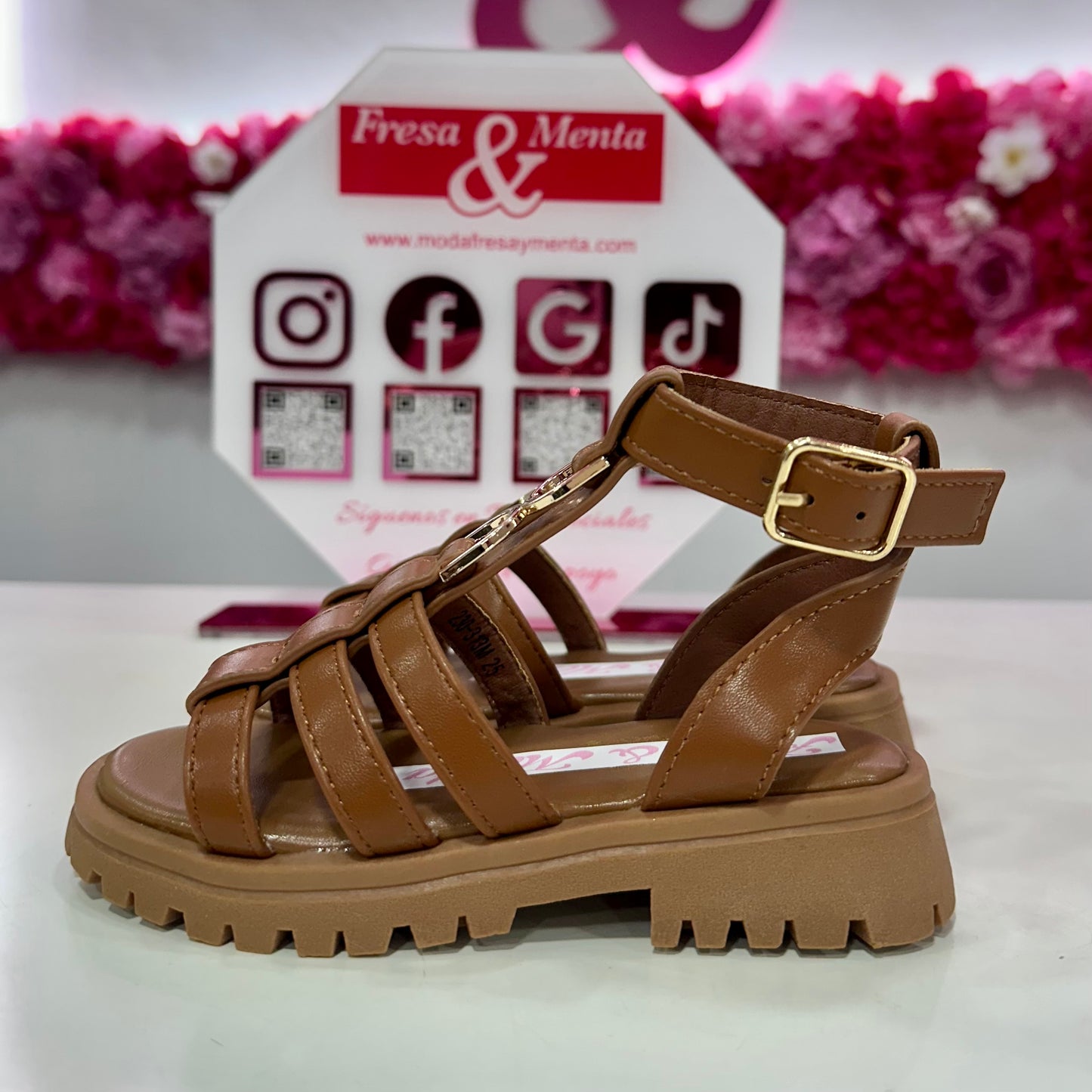 Sandalia plataforma camel