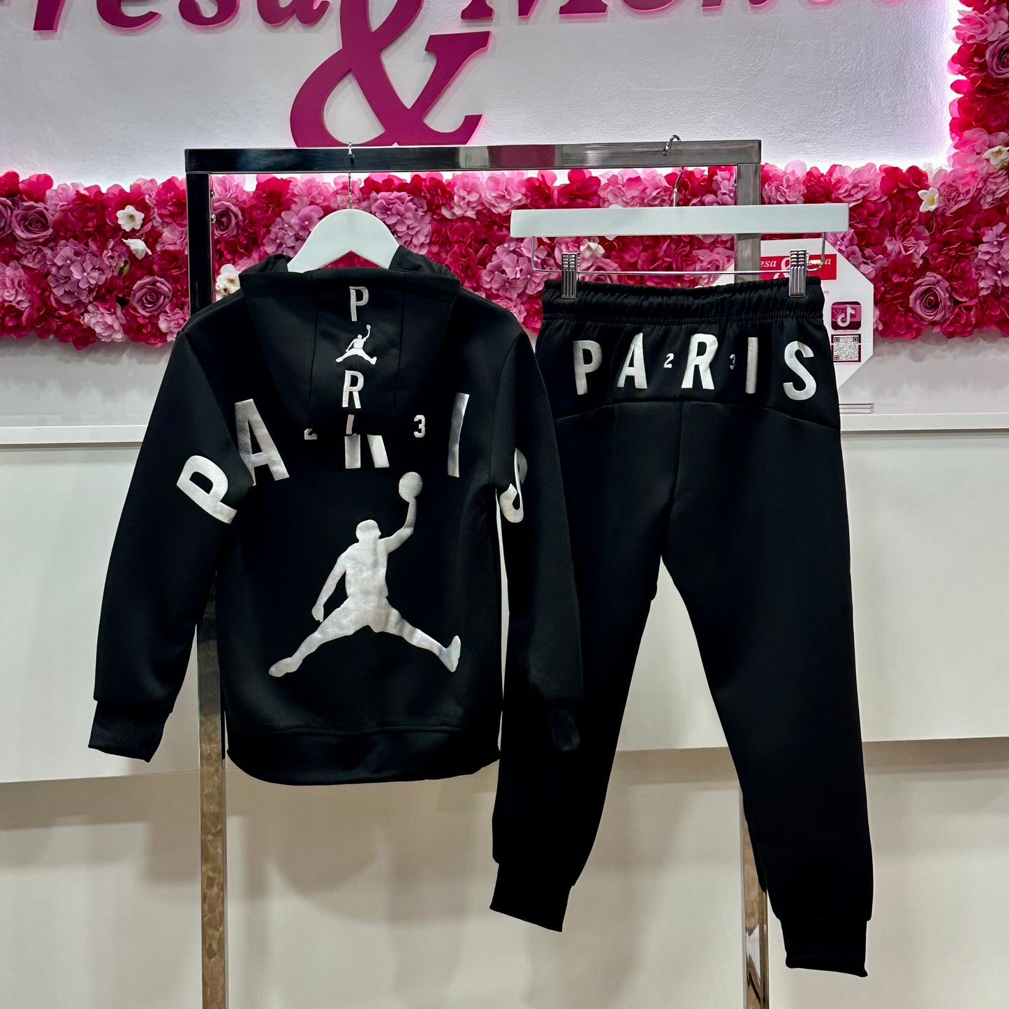 Chandal Paris