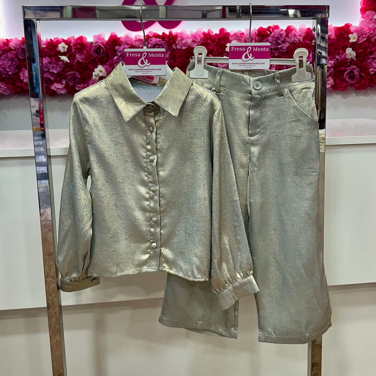Conjunto platino