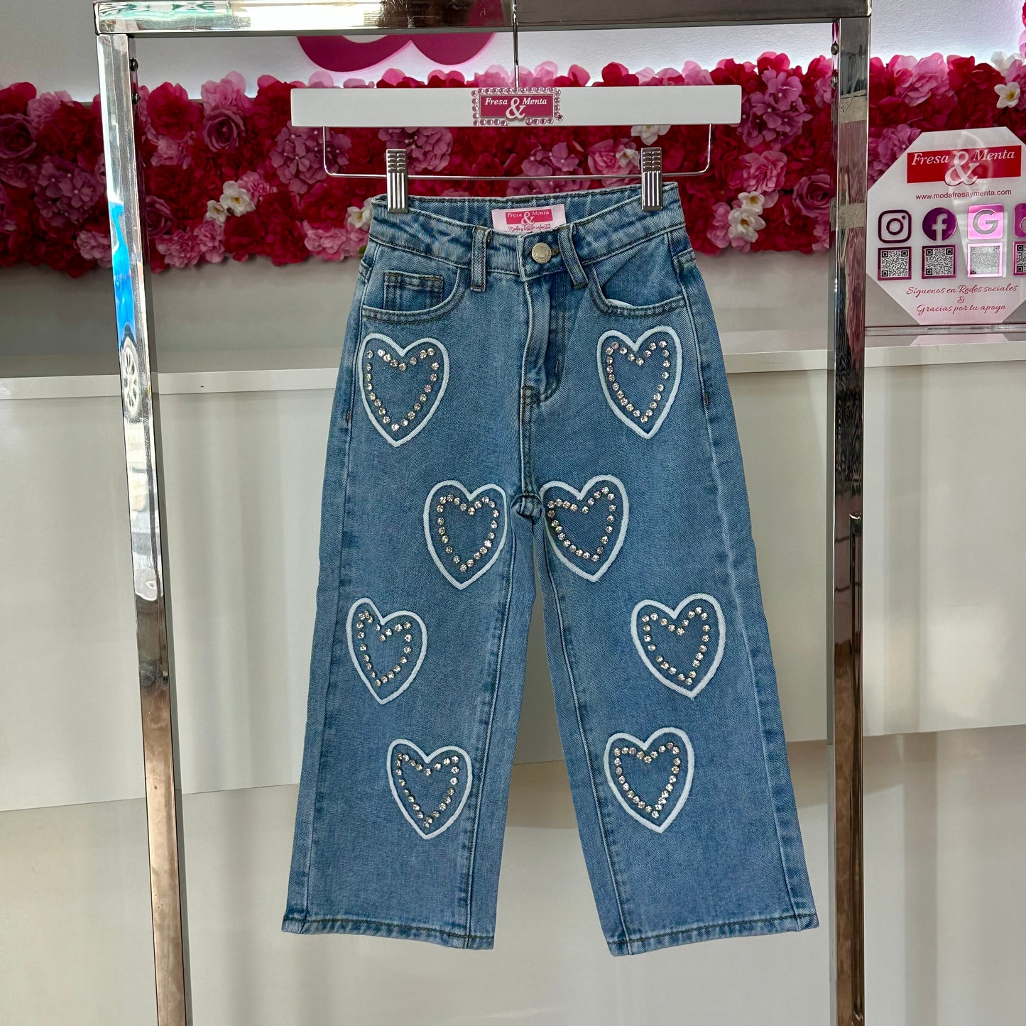 Pantalón corazón pedrería