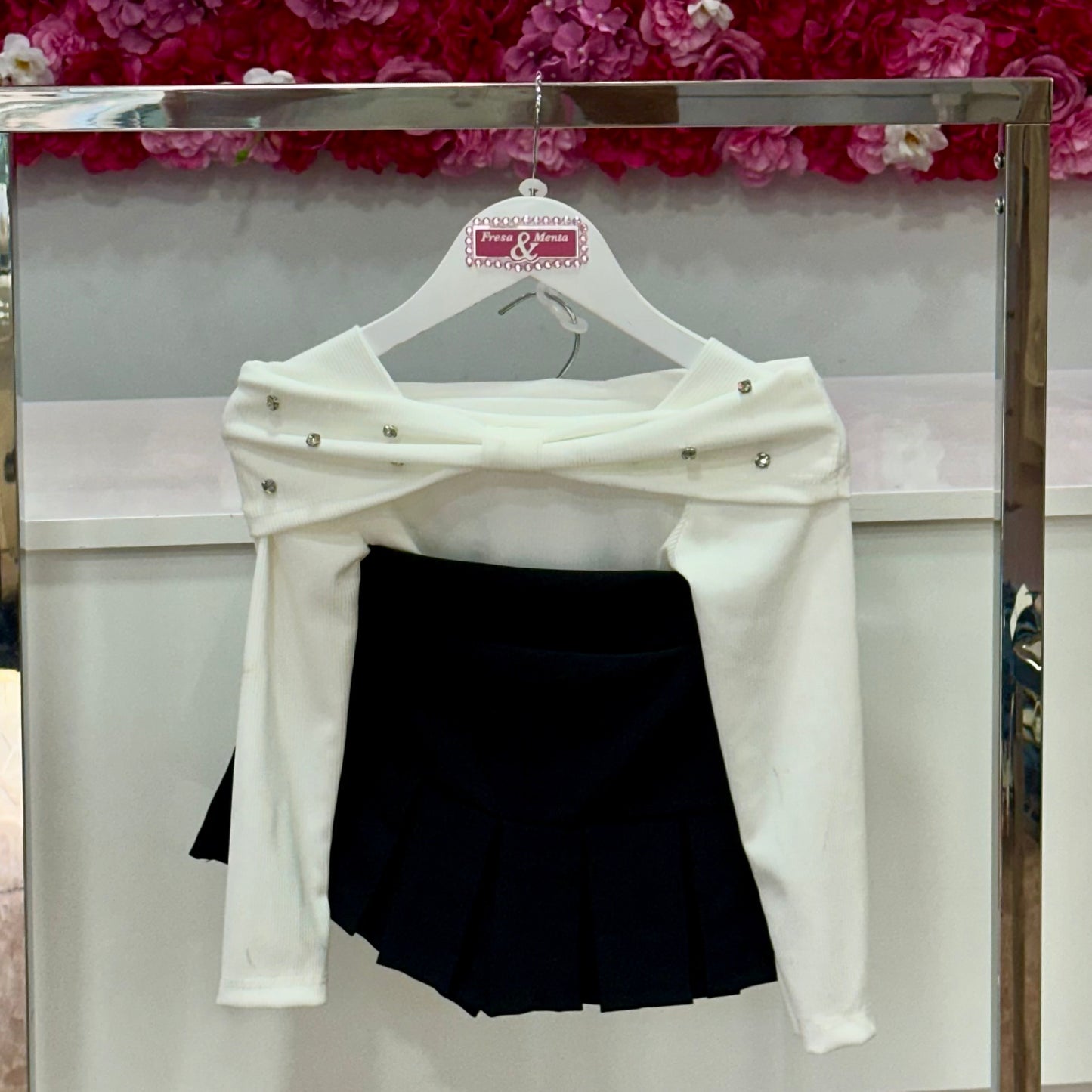 Conjunto falda pantalón