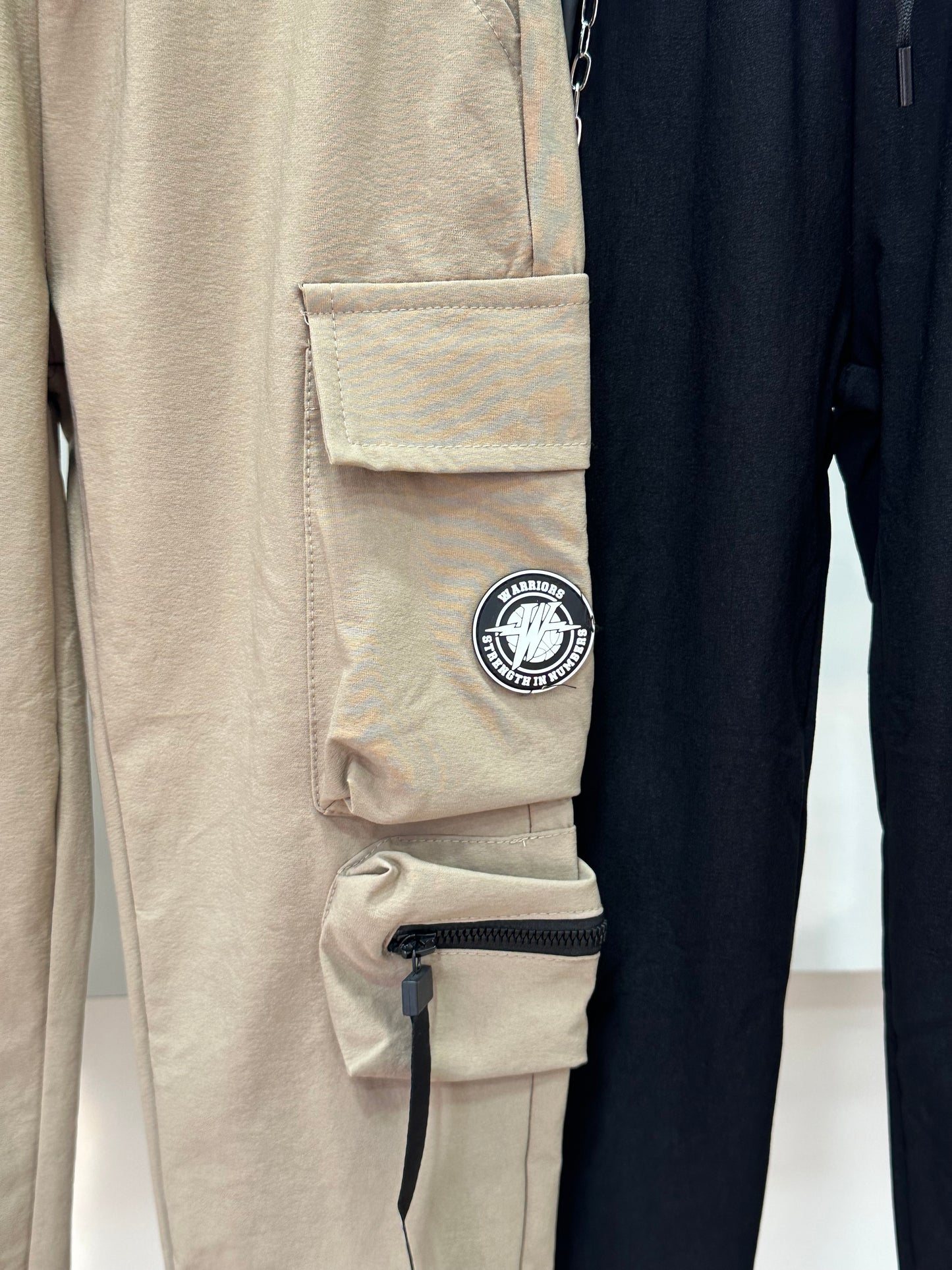 Pantalón cargo