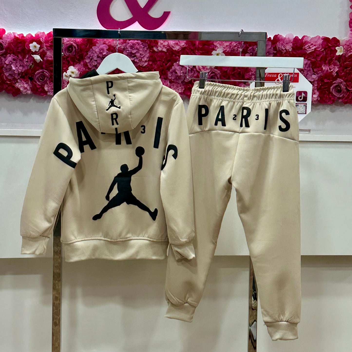Chandal Paris