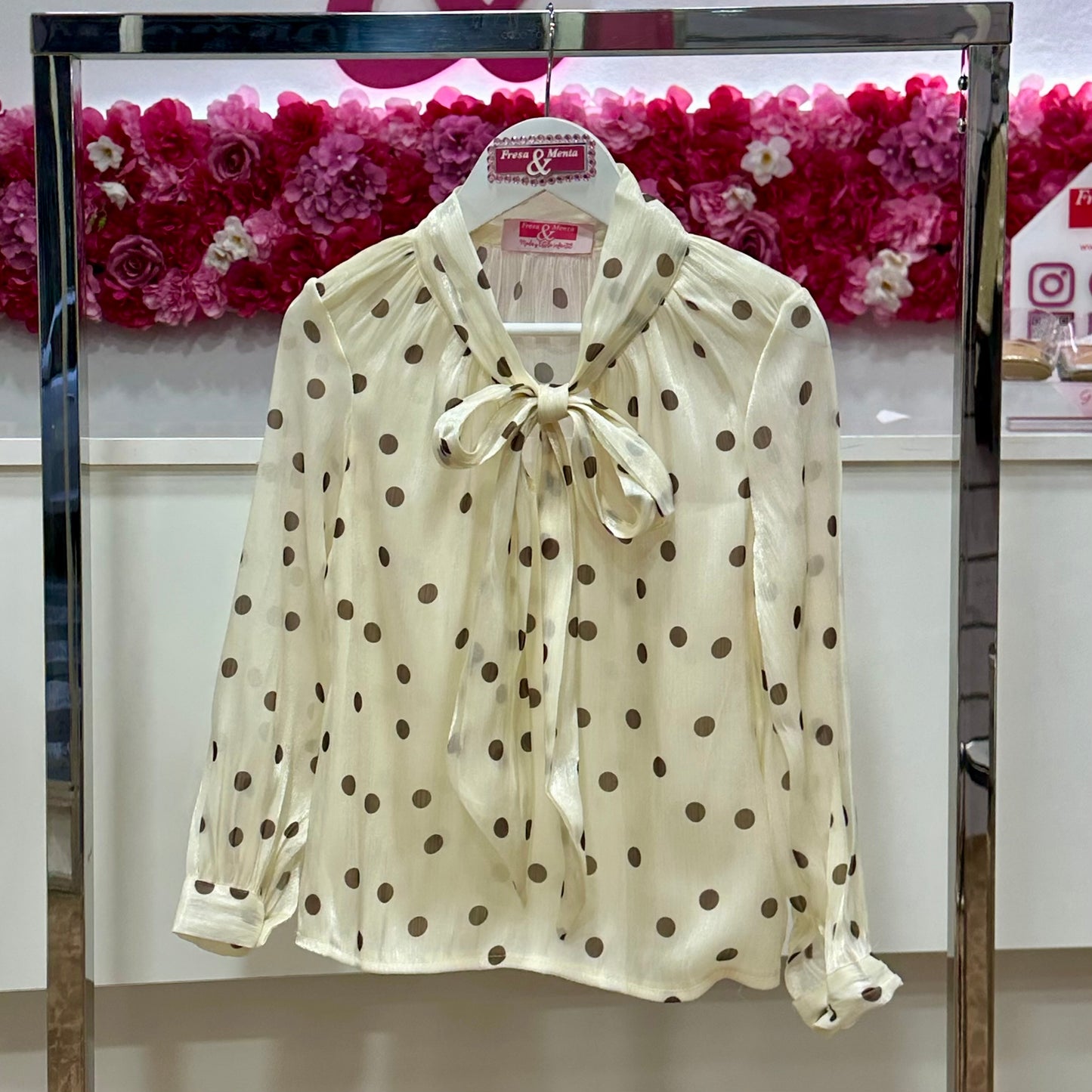 Blusa lunares