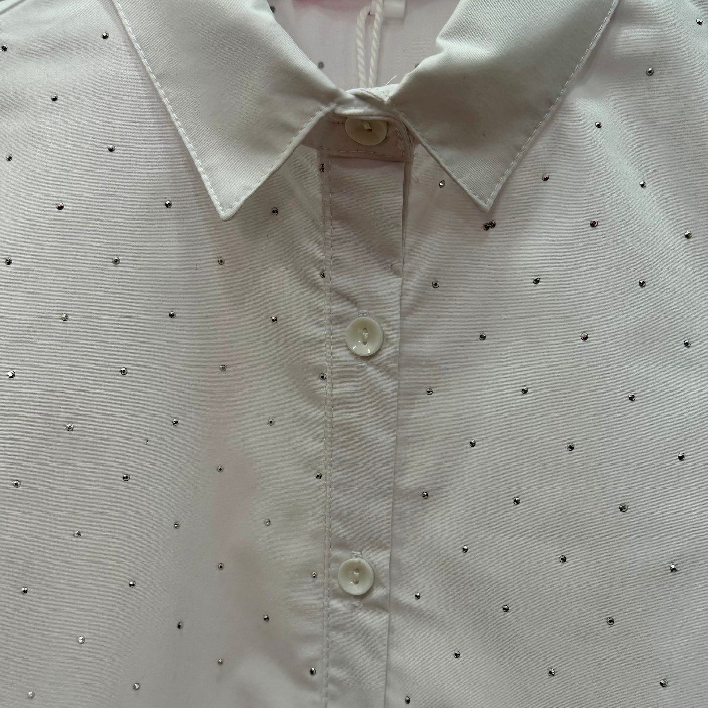 Camisa básica con brillos