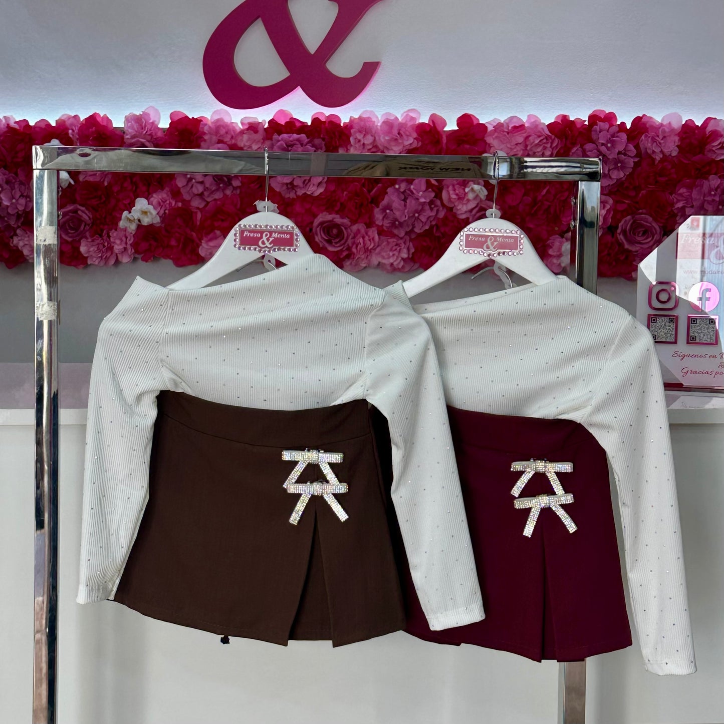 Conjunto falda pantalón