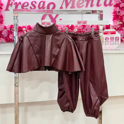 Conjunto capa poli piel