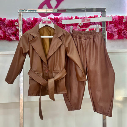 Conjunto poli piel blazer