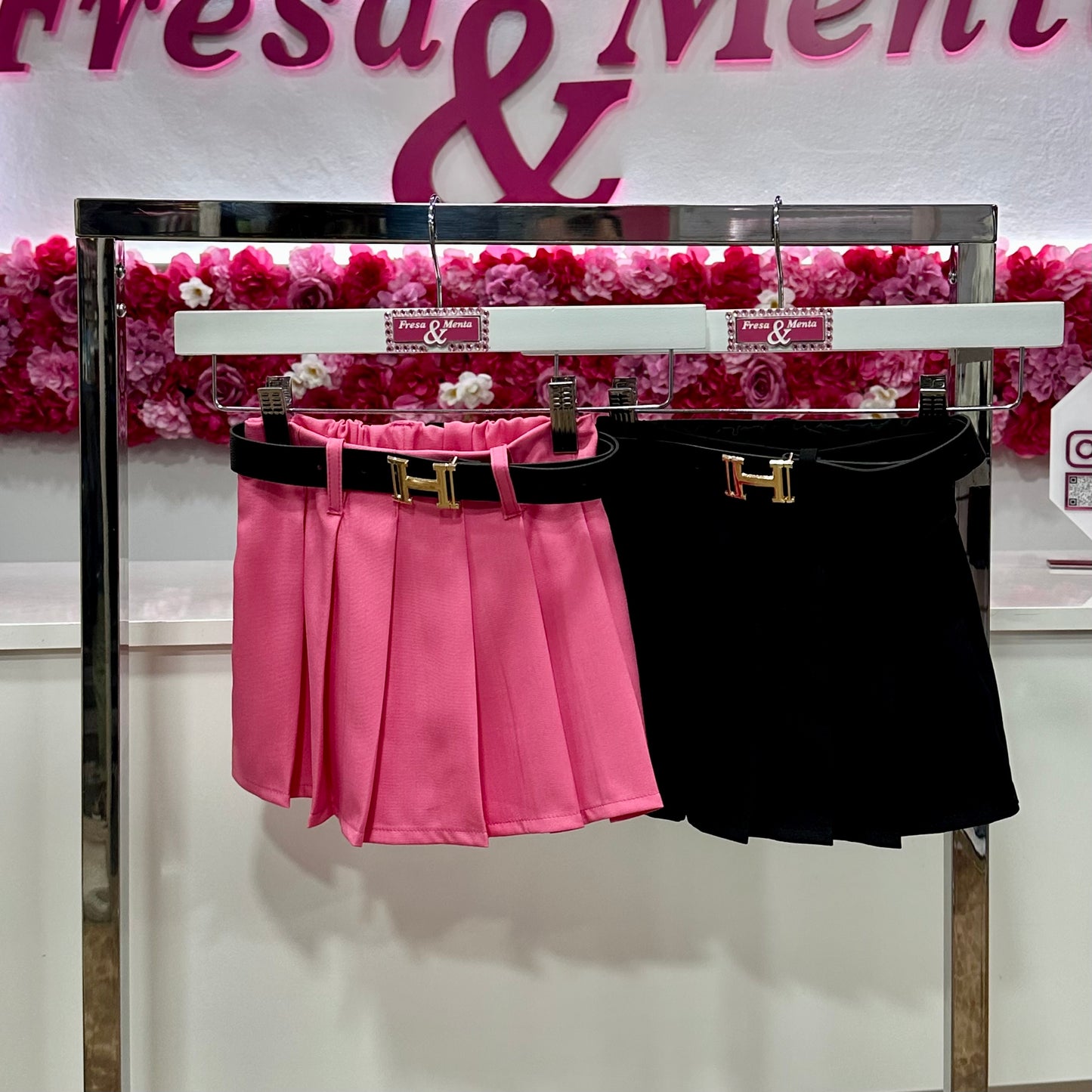 Falda pantalón con cinturón