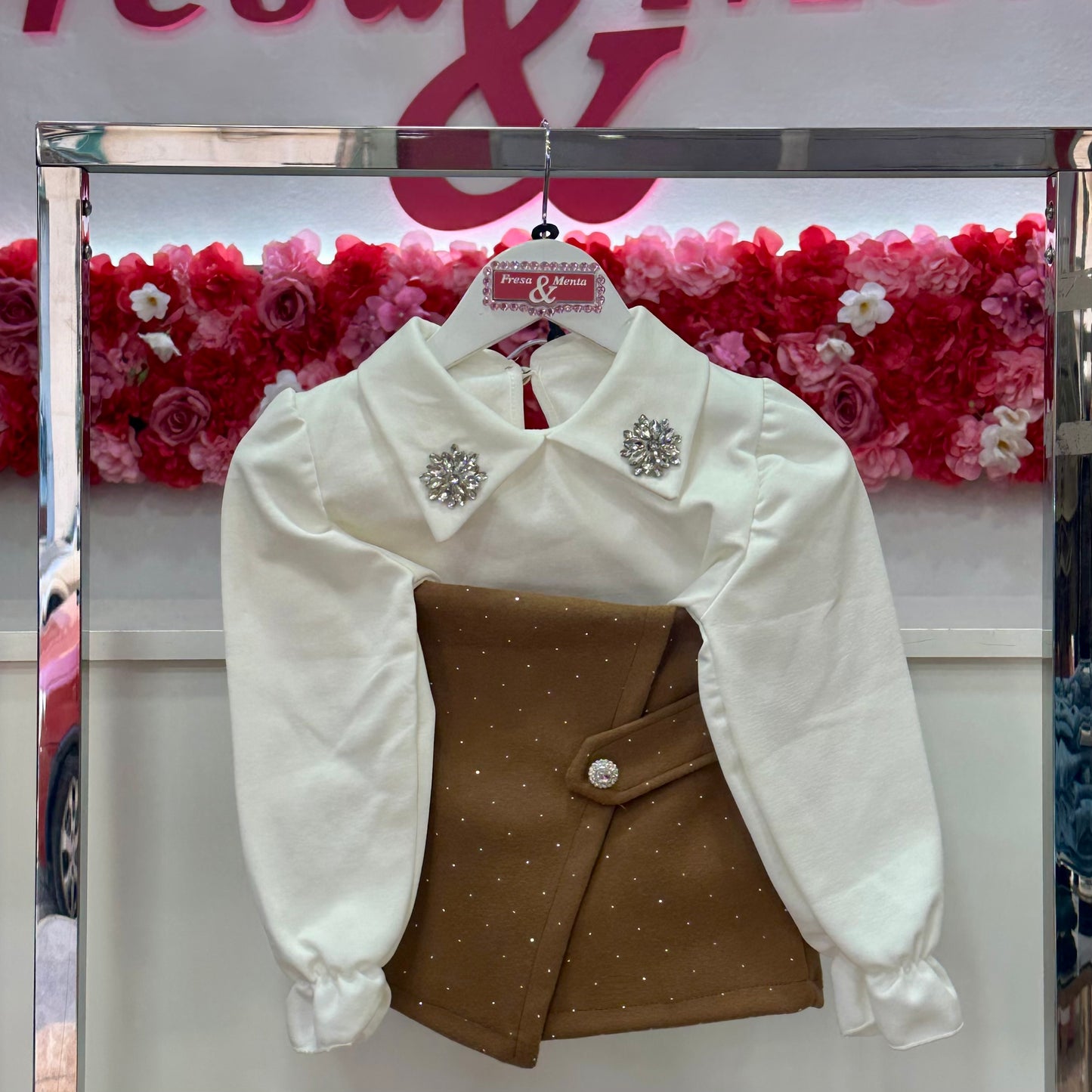 Conjunto falda pantalón