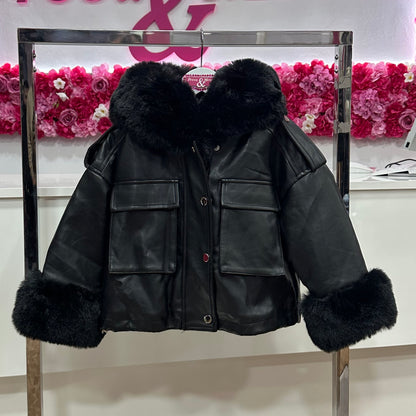 Chaqueta poli piel oversize