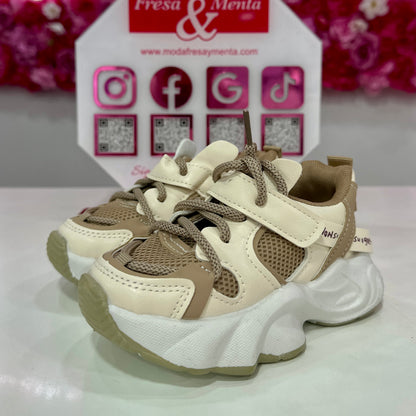Zapatilla inspiración baby