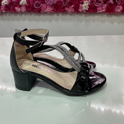 Tacones negros
