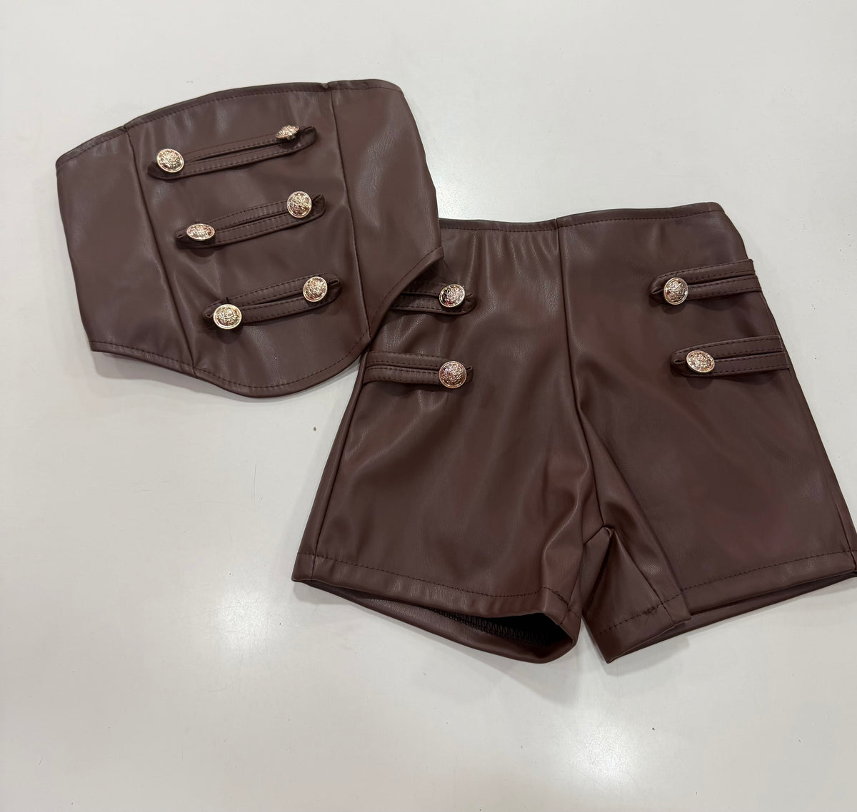 Conmigo short y corset ( SIN CAMISA)