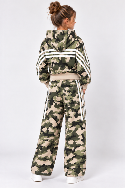 Conjunto oversized camuflaje