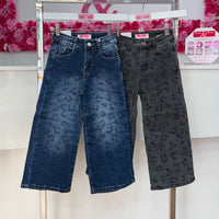 Jeans animal print con brillos