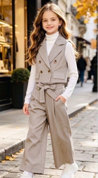 Conjunto Chaleco y pantalón ancho