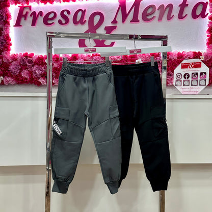 Pantalón cargo