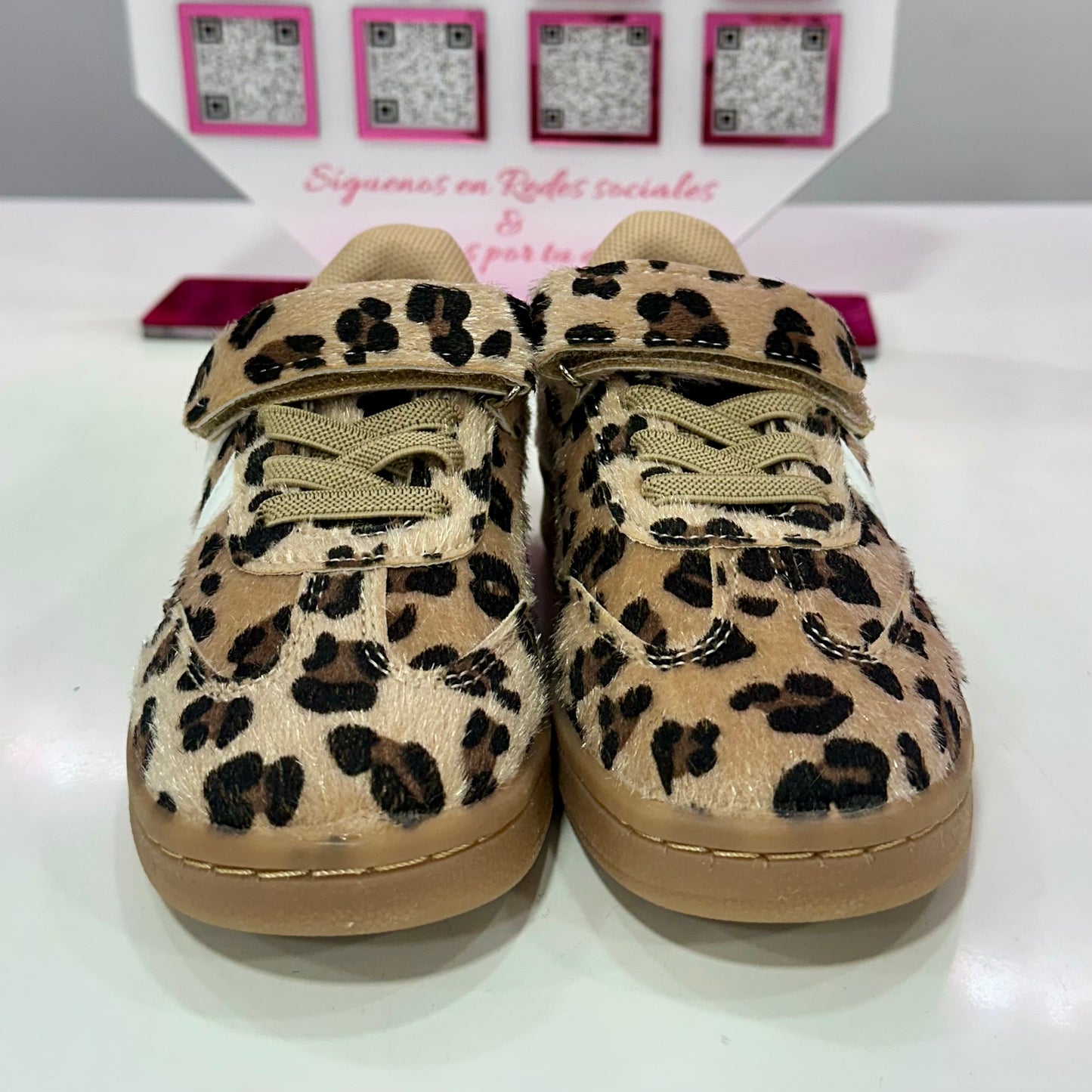 Zapatillas vintage animal print