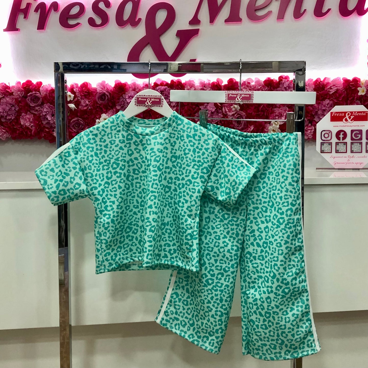 Conjunto Leopardo oversized