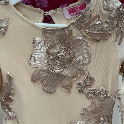 Vestido estampado en relieve