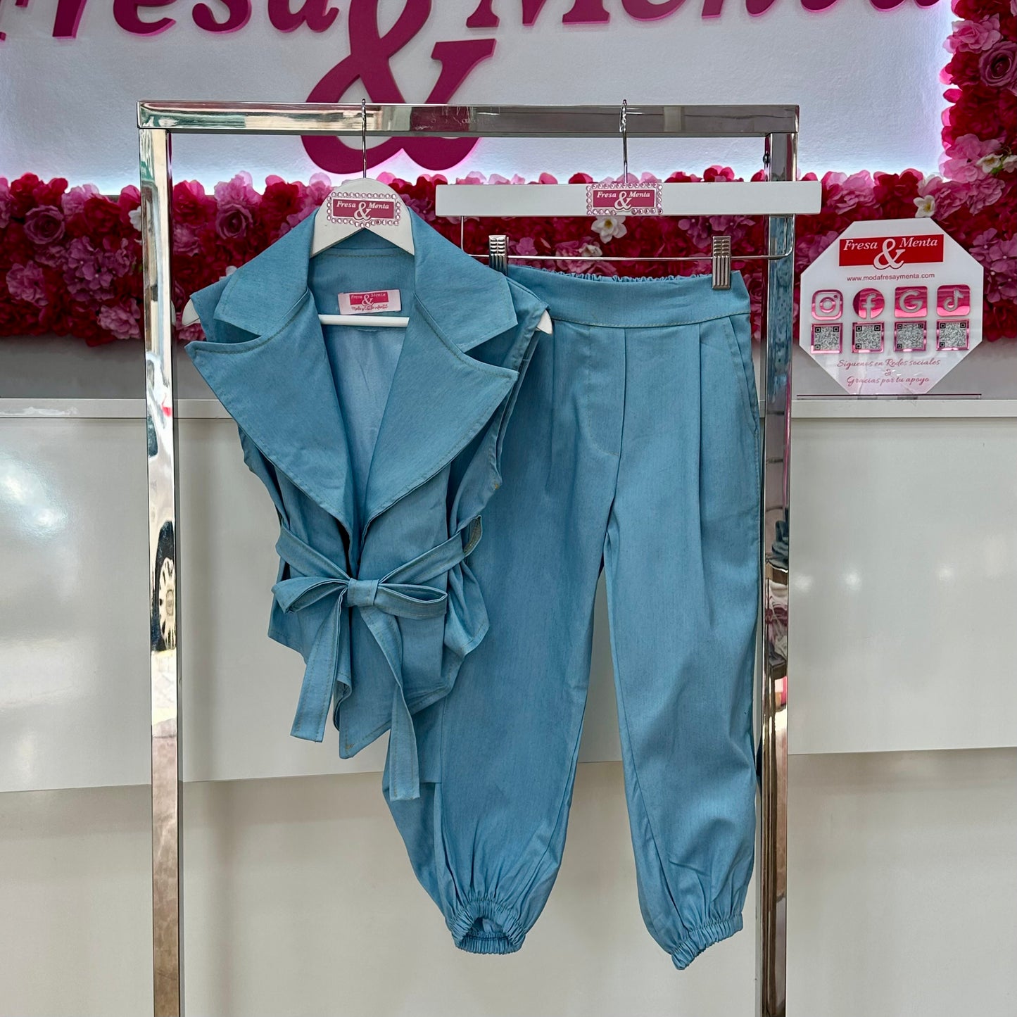 Conjunto chaleco jeans