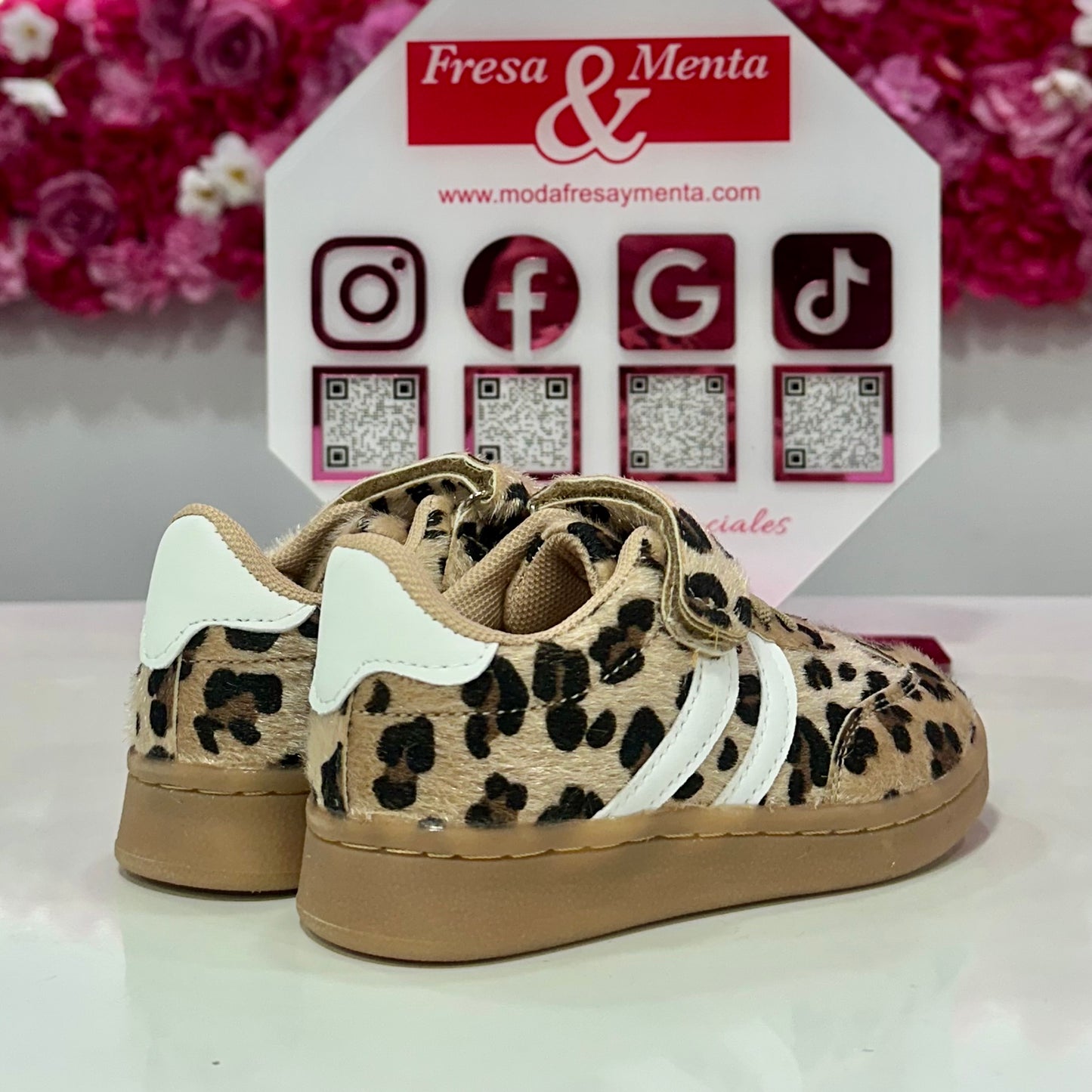 Zapatillas vintage animal print