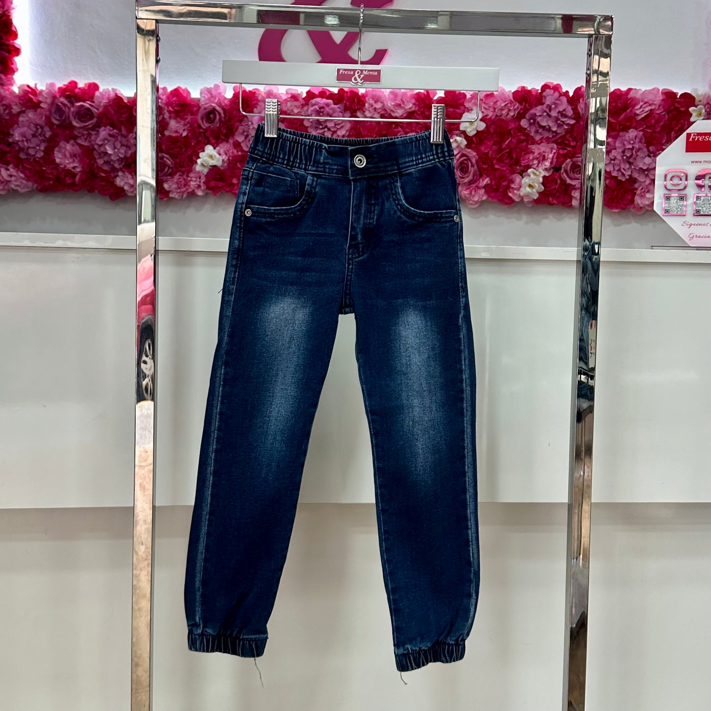 Jeans elástico con puño