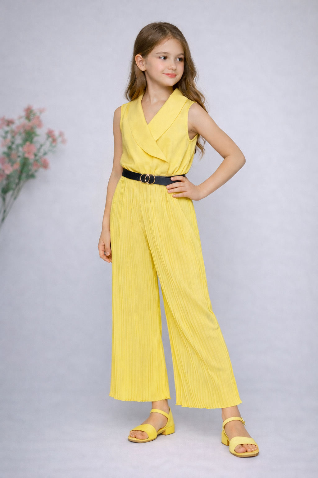 Mono ancho con con cinturón