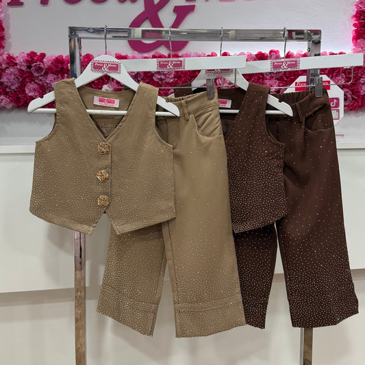 Conjunto chaleco pantalón brillos ✨
