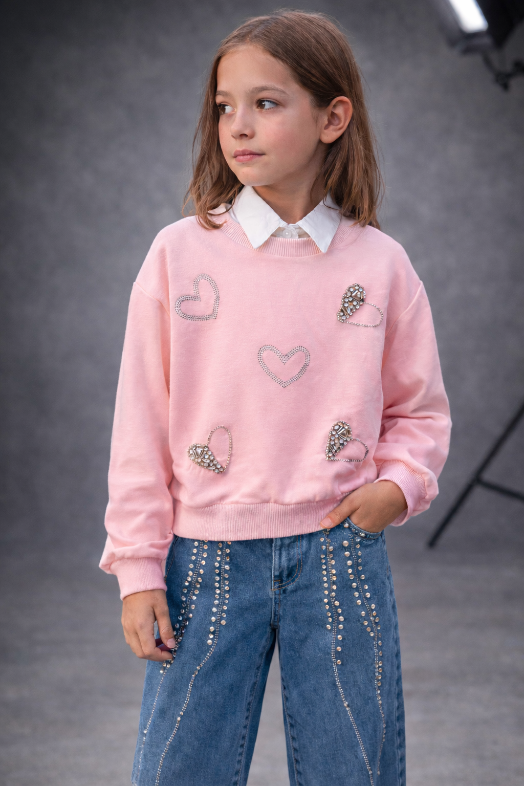 Sudadera corazones y pedrería