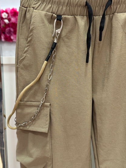 Pantalón cargo