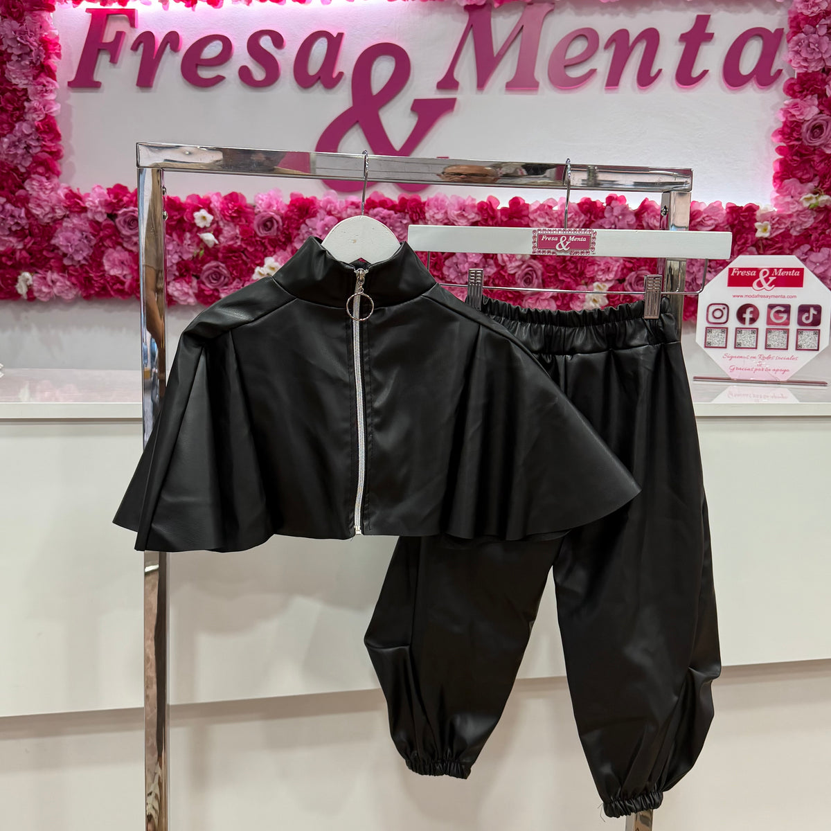 Conjunto capa poli piel