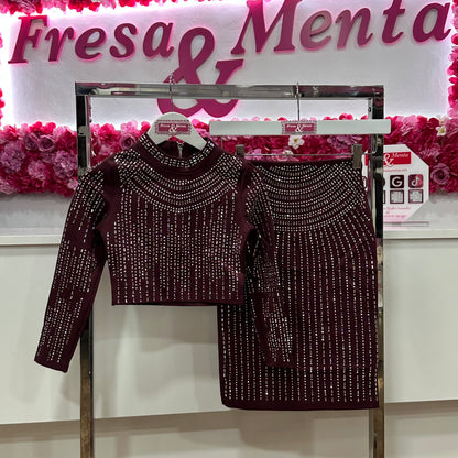 Conjunto falda pedrería