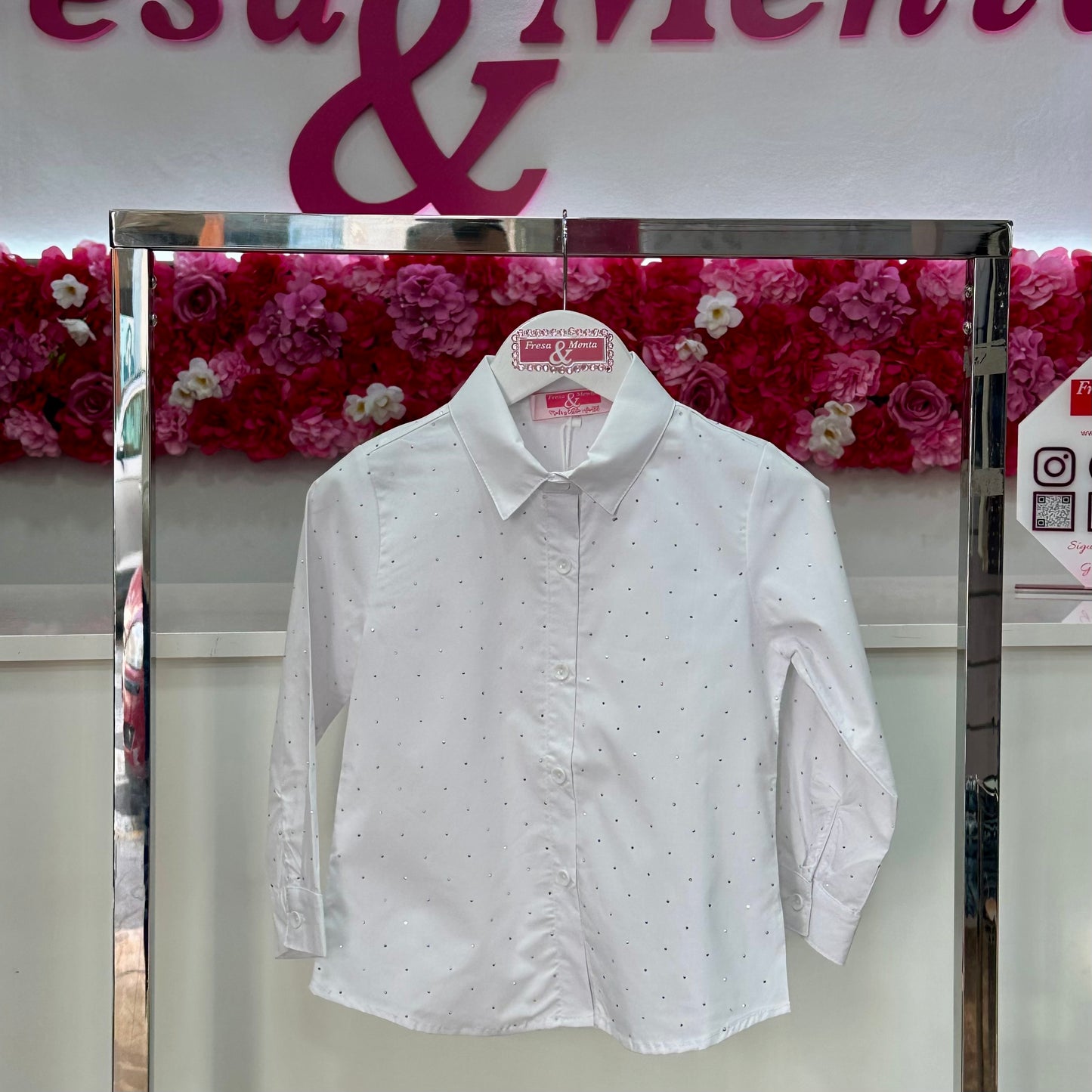 Camisa básica con brillos