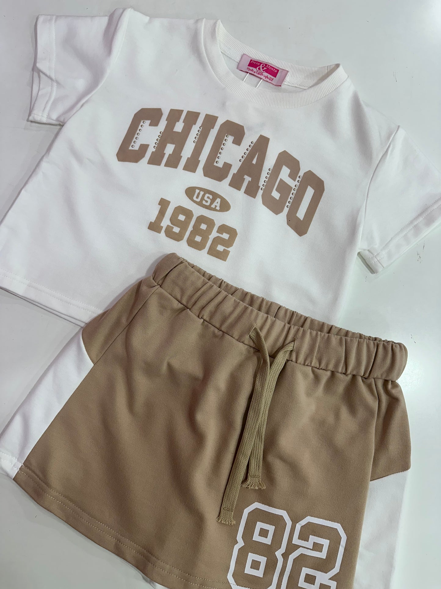 Conjunto falda pantalón