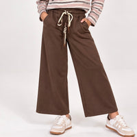 Pantalón ancho
