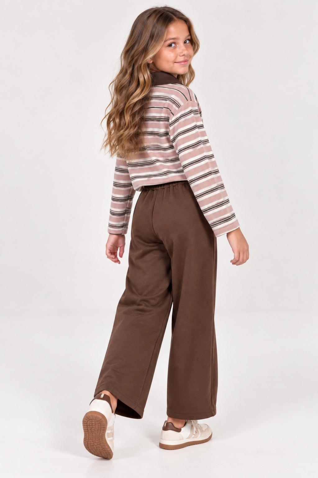 Pantalón ancho